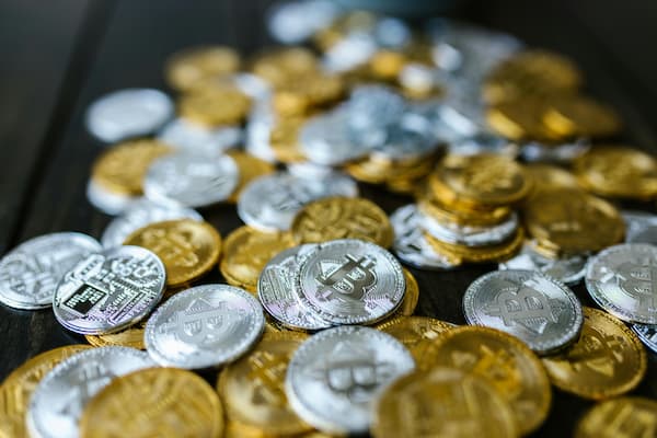 开一个户炒黄金风险大吗