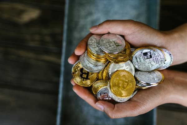 炒黄金最低几克可以交易